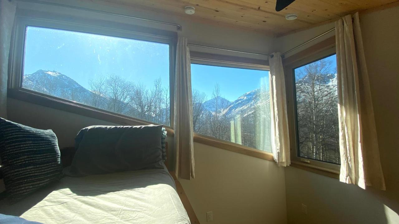Eagle Peak Guesthouse Eagle River Luaran gambar