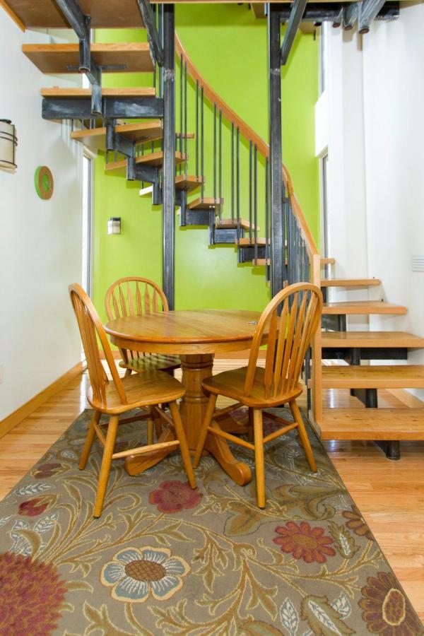 Eagle Peak Guesthouse Eagle River Luaran gambar