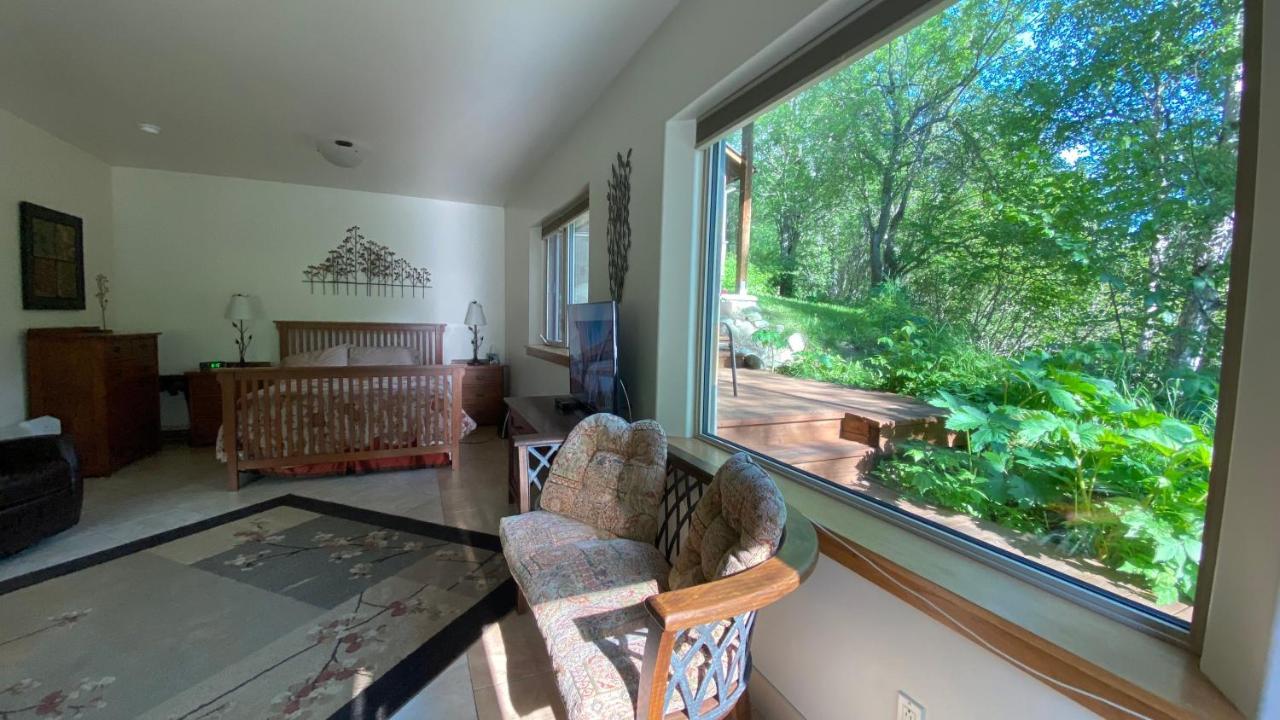 Eagle Peak Guesthouse Eagle River Luaran gambar