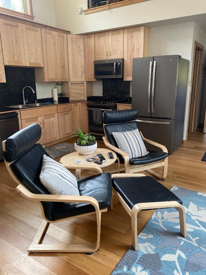 Eagle Peak Guesthouse Eagle River Luaran gambar